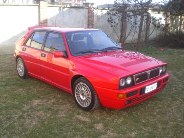 Lancia Delta evo 1 rosso monza SOLD Italia