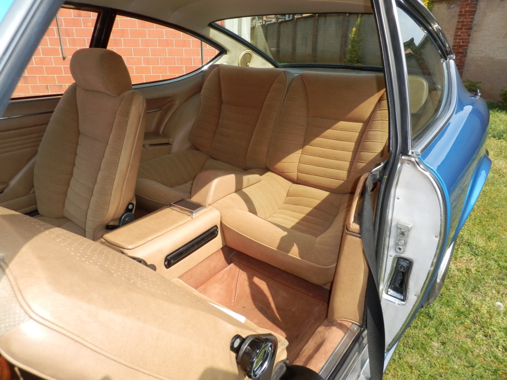 Fiat Dino 2400 coupè SOLD France