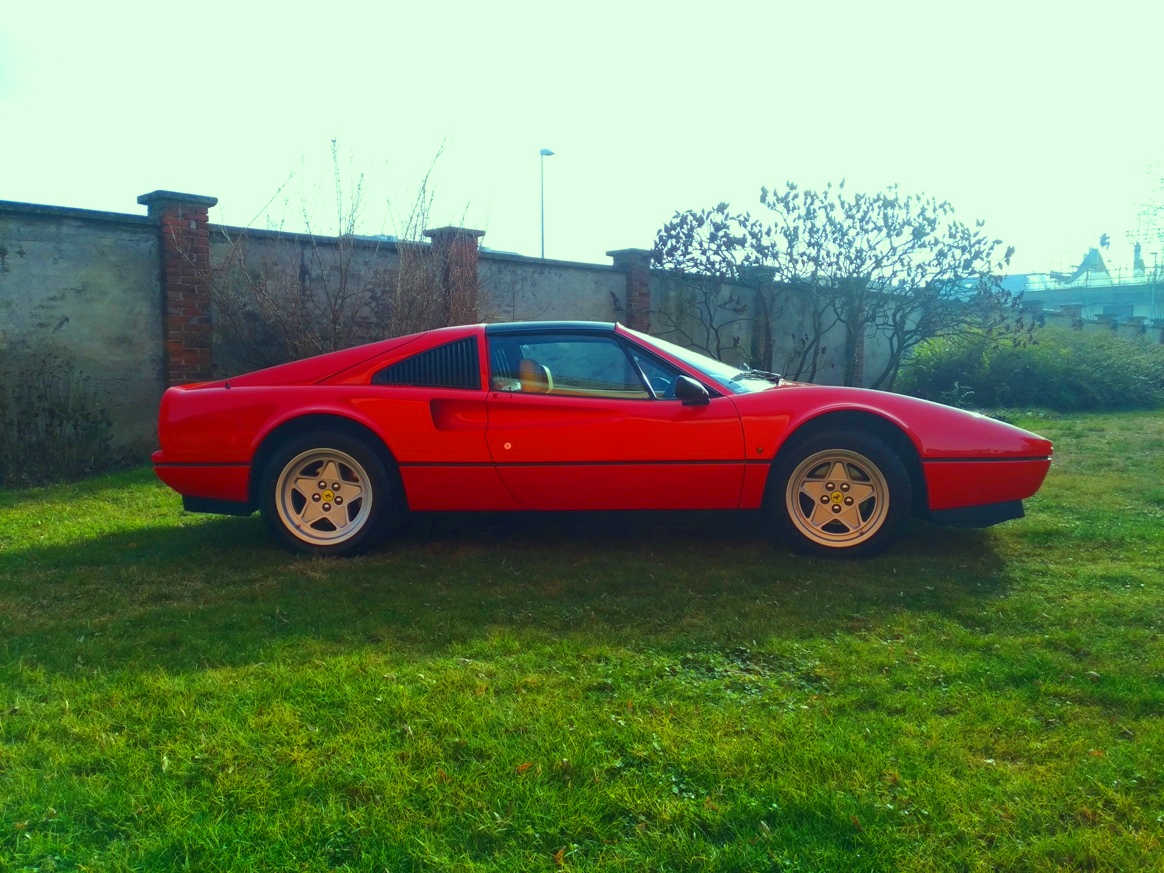 Ferrari 328 GTS SOLD Italia