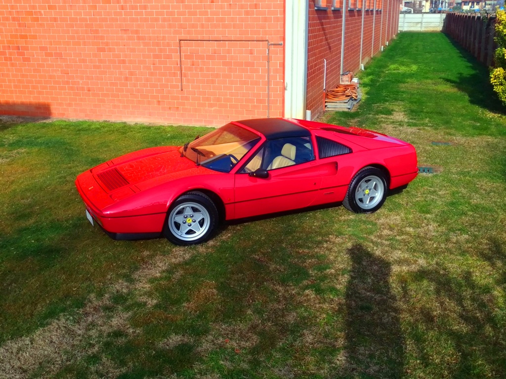 Ferrari 328 GTS SOLD Italia