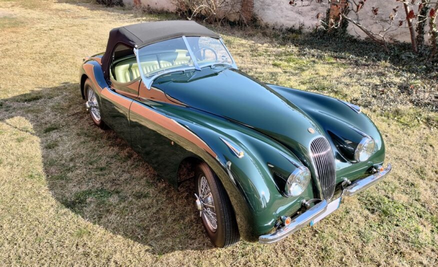 Jaguar XK 120 OTS SE SOLD Italia