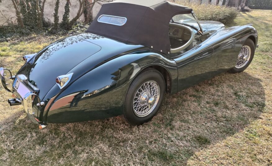 Jaguar XK 120 OTS SE SOLD Italia