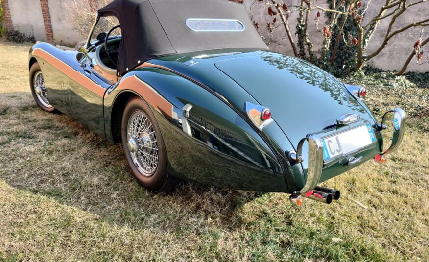 Jaguar XK 120 OTS SE SOLD Italia