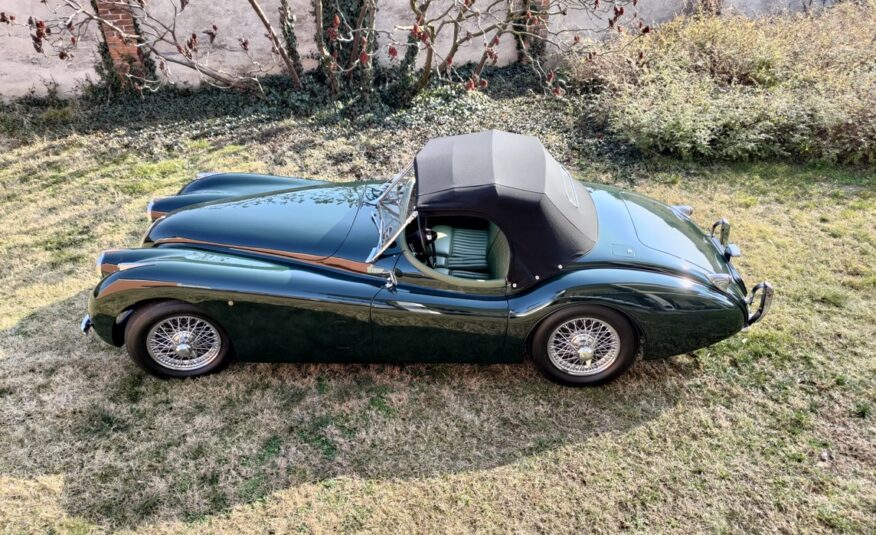 Jaguar XK 120 OTS SE SOLD Italia