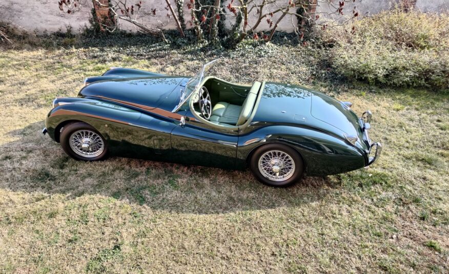 Jaguar XK 120 OTS SE SOLD Italia