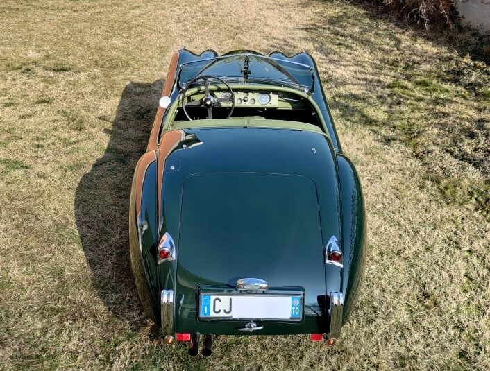 Jaguar XK 120 OTS SE SOLD Italia