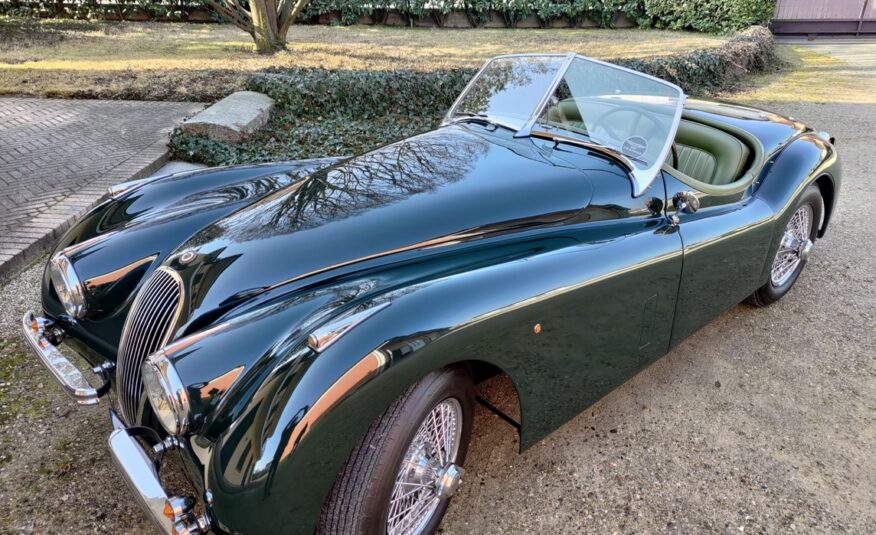 Jaguar XK 120 OTS SE SOLD Italia