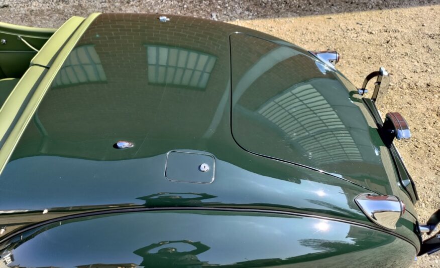 Jaguar XK 120 OTS SE SOLD Italia