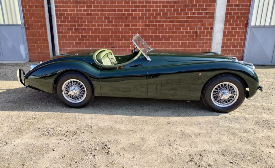 Jaguar XK 120 OTS SE SOLD Italia