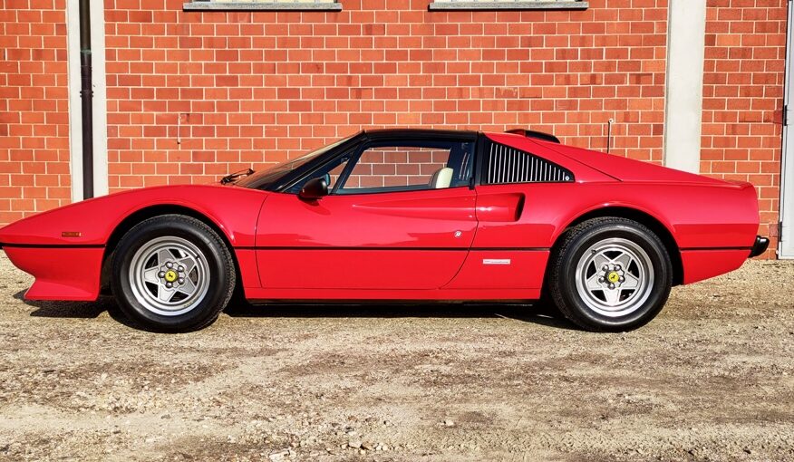 Ferrari 308 Quattrovalvole 17.000 km originali