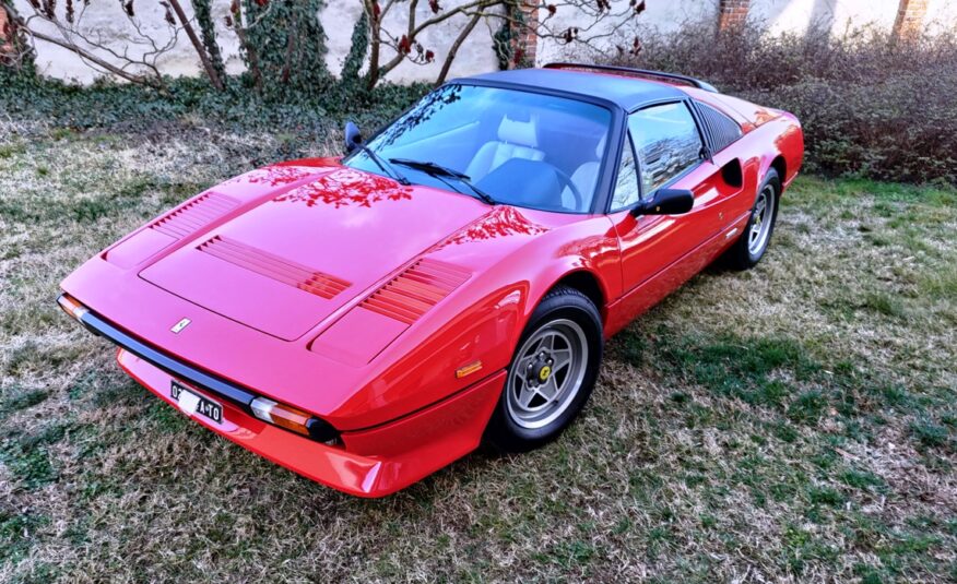 Ferrari 308 Quattrovalvole 17.000 km originali