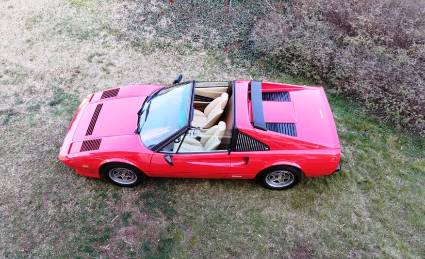 Ferrari 308 Quattrovalvole 17.000 km originali