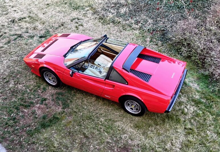 Ferrari 308 Quattrovalvole 17.000 km originali