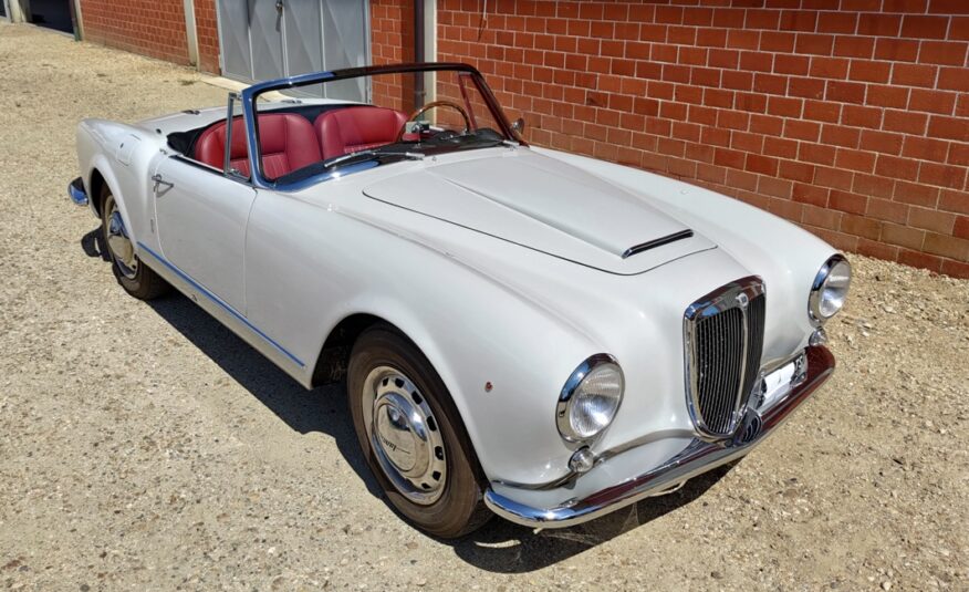 Lancia Aurelia B 24